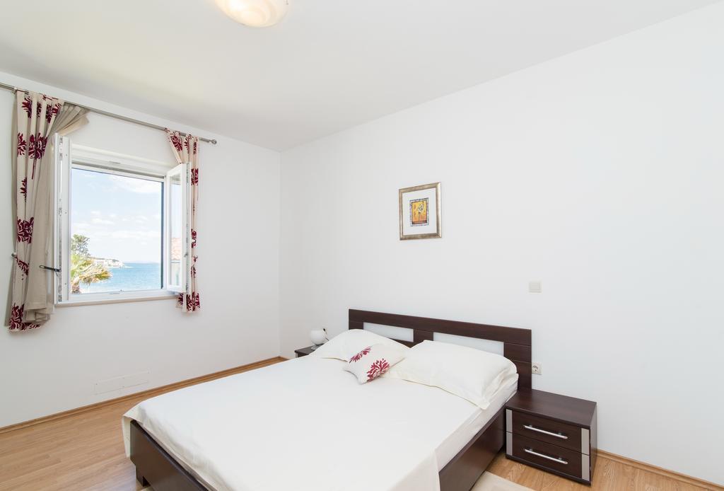 Apartments Grlica Sutivan Exterior photo