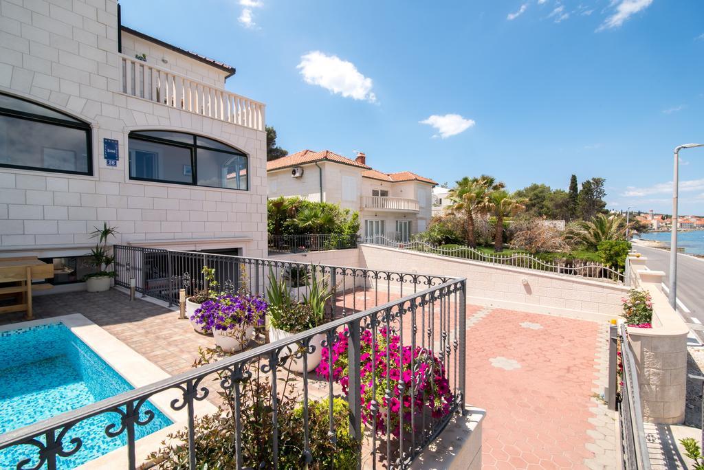 Apartments Grlica Sutivan Exterior photo